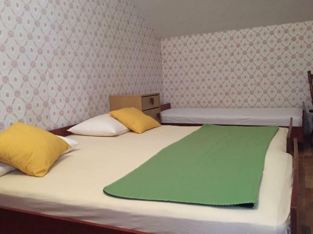 Big 4-Bedroom Apartment Perica, Podstrana Kültér fotó